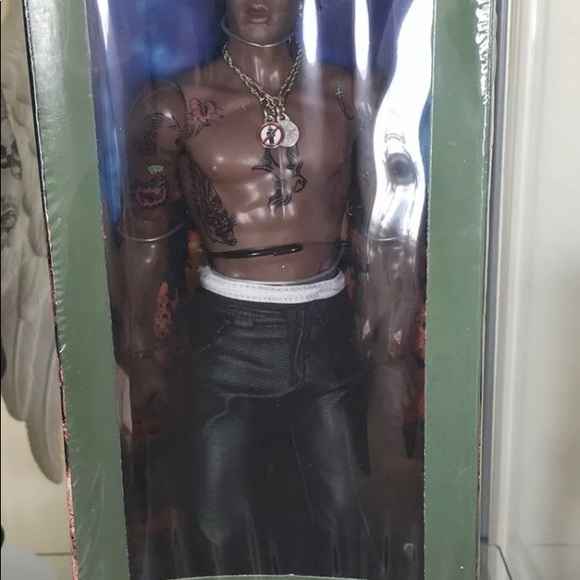 RAREST TRAVIS SCOTT RODEO ACTION FIGURE - Picture 3 of 7